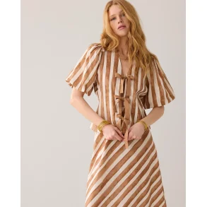 Bluse med sljfelukning