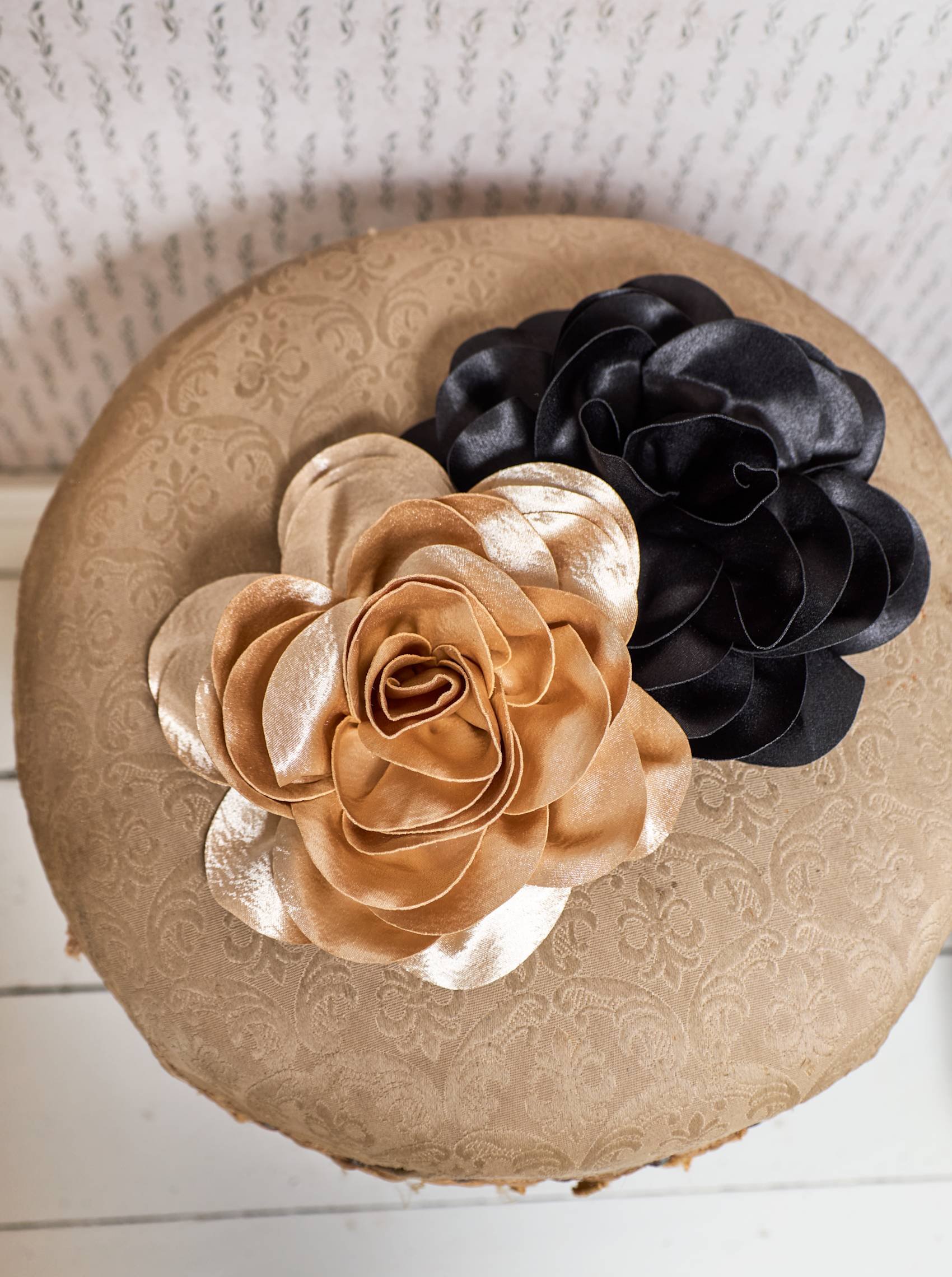 Broche Sage Big Flower Golden