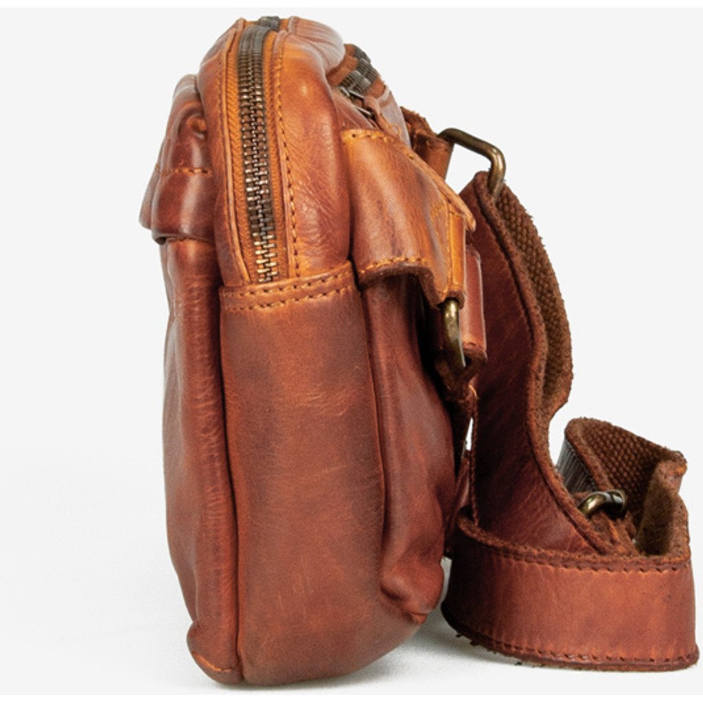 Akron Bumbag Leather - Cognac