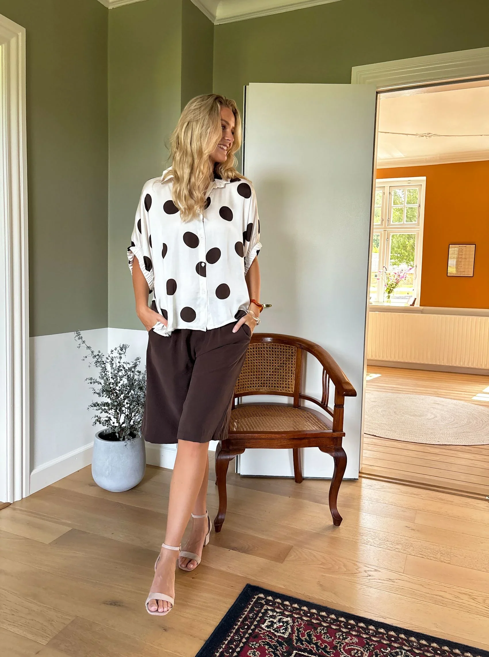 Shorts Casba Long Coffee