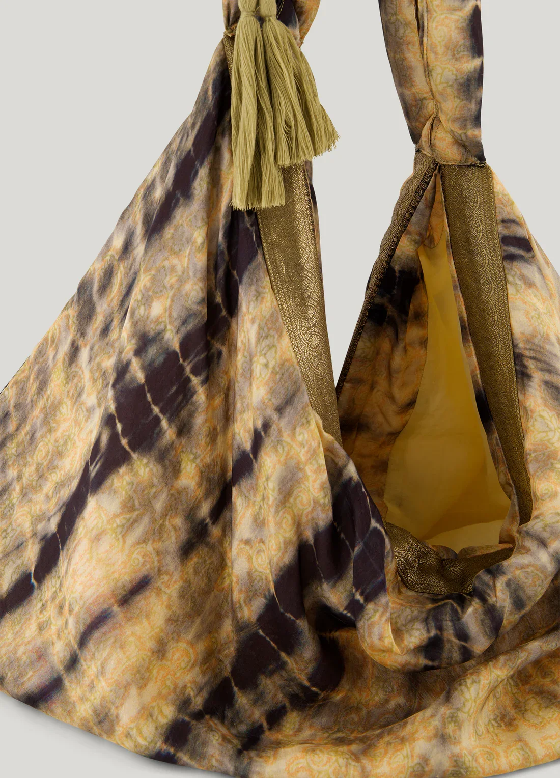 Taske Quilted Tie/Dye