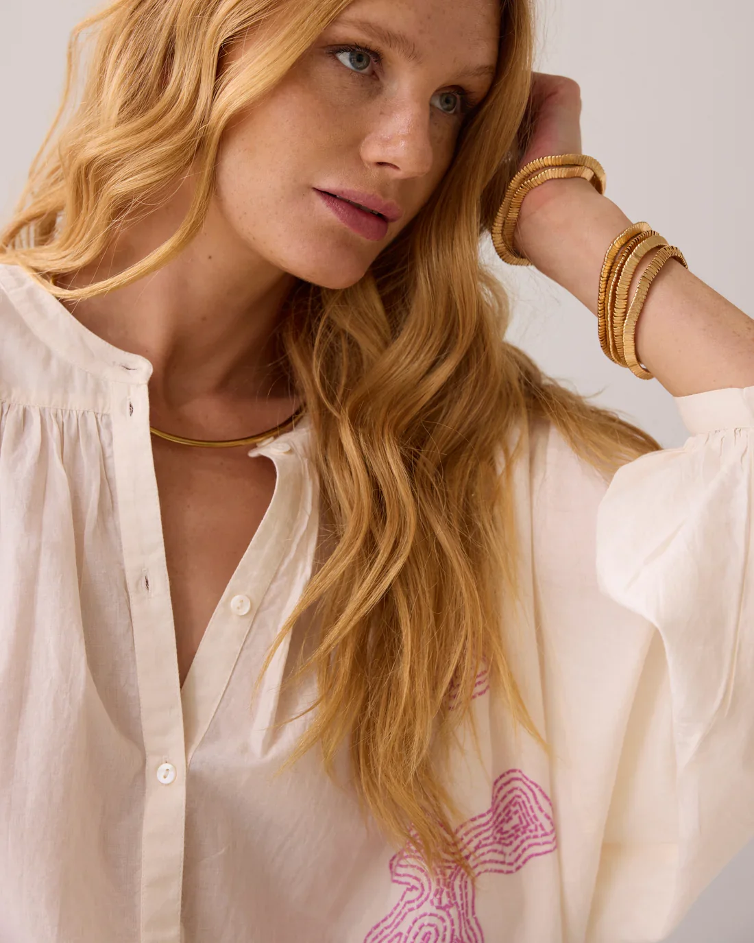 Bluse Oversized med broderi