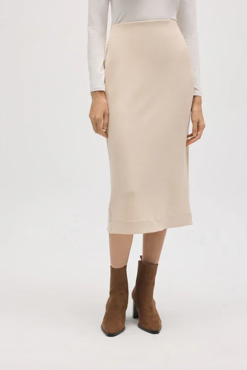 Nederdel i Sweat r�hvid