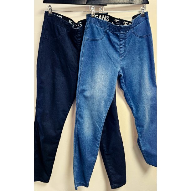 Aleia denim leggins