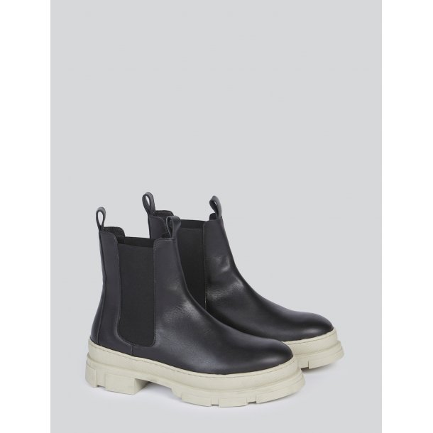 Summum Chunky chelsea boot Black - Tøj - Vilalu - by Salon Afrodite